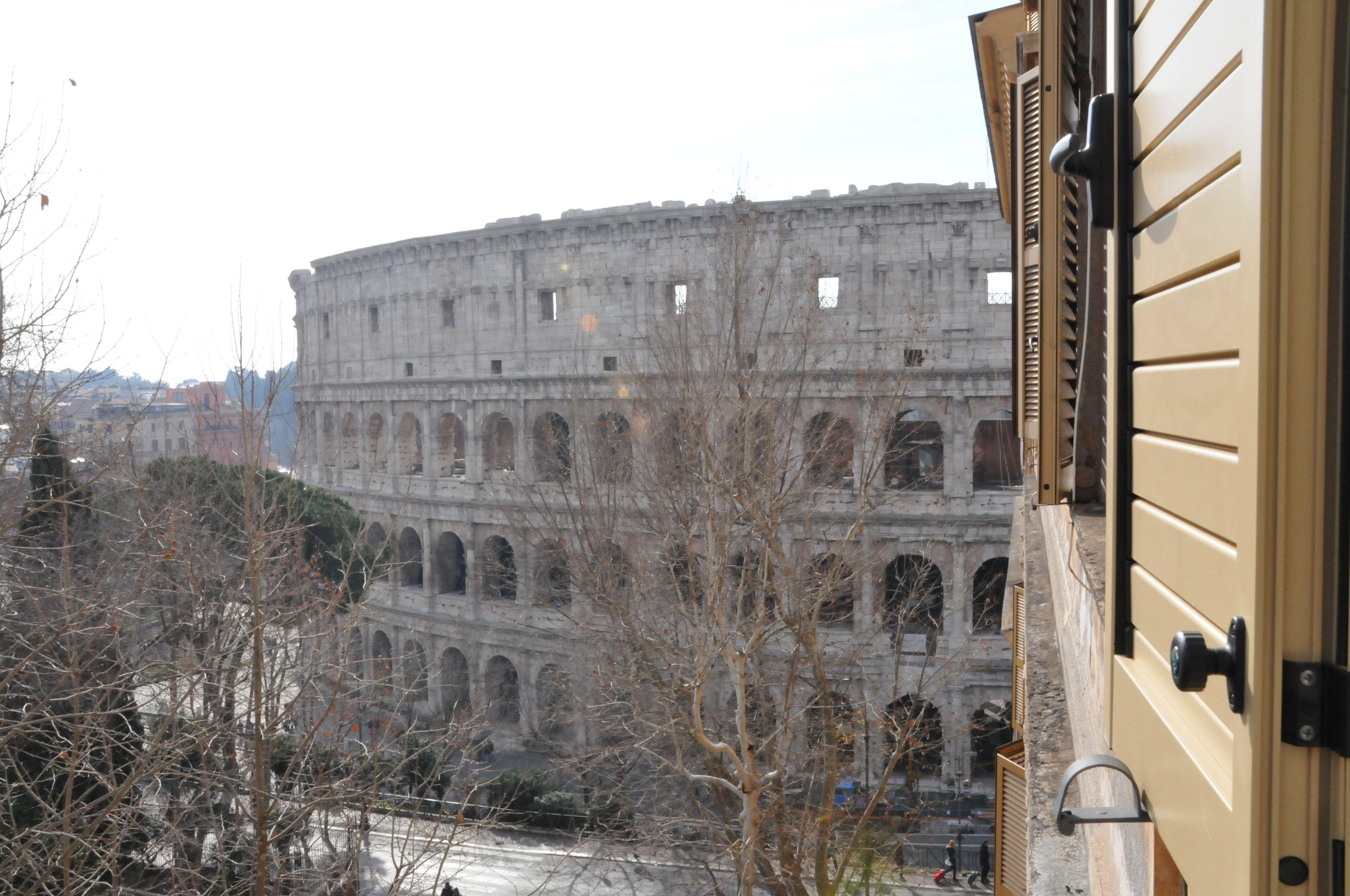 Colosseum Corner — Foto’s 3
